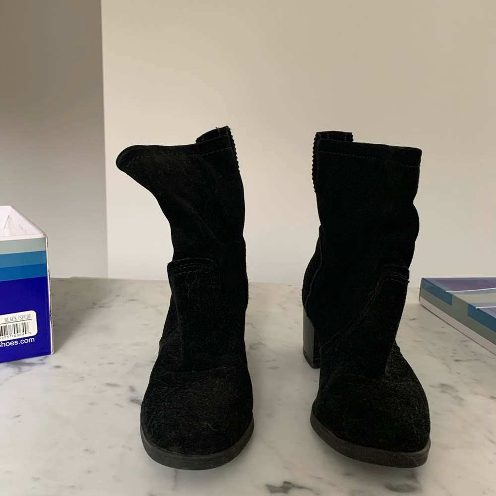 White Mountain Behari Bootie, Black Suede